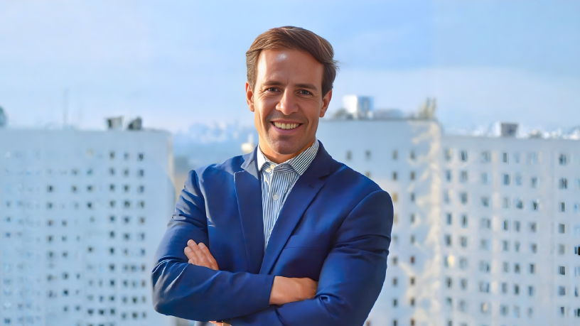 Ian Cunha destaca que compreender o fluxo de caixa é essencial para a sobrevivência do negócio e para decisões estratégicas no empreendedorismo.