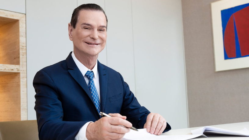  Marcio Alaor de Araujo